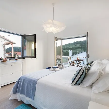 Beachouse - Surf, לינה וארוחת בוקר אריסרייה