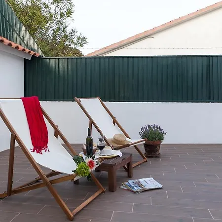 Bed & Breakfast Beachouse - Surf, 4*