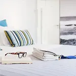 Bed & Breakfast Beachouse - Surf, 4*