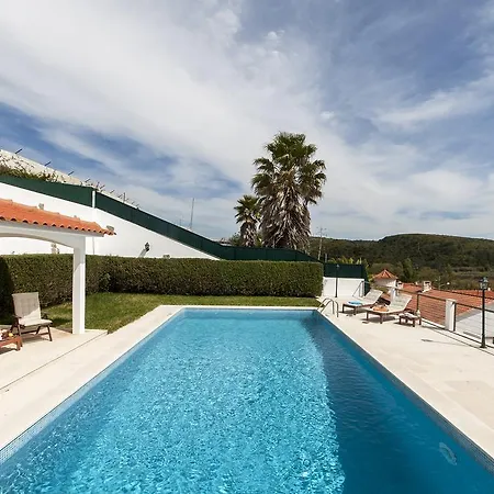 Beachouse - Surf, Bed and breakfast