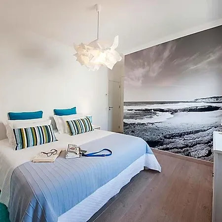 Beachouse - Surf, Bed & Breakfast Ericeira