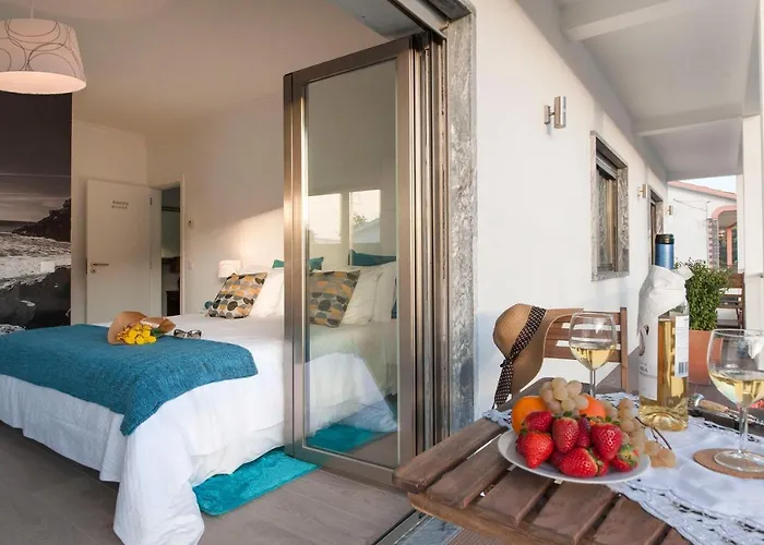 Beachouse - Surf, Couette-café