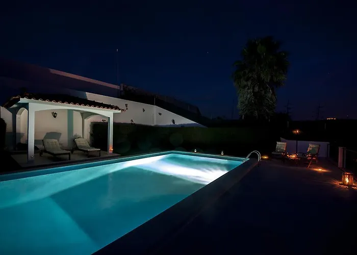 Beachouse - Surf, Couette-café 4*